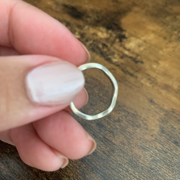 Sterling silver wavy ring! - Picture 7 of 8